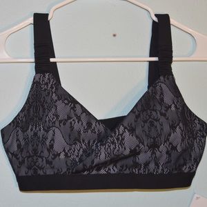 Fabletics Lilac bra NWT size L